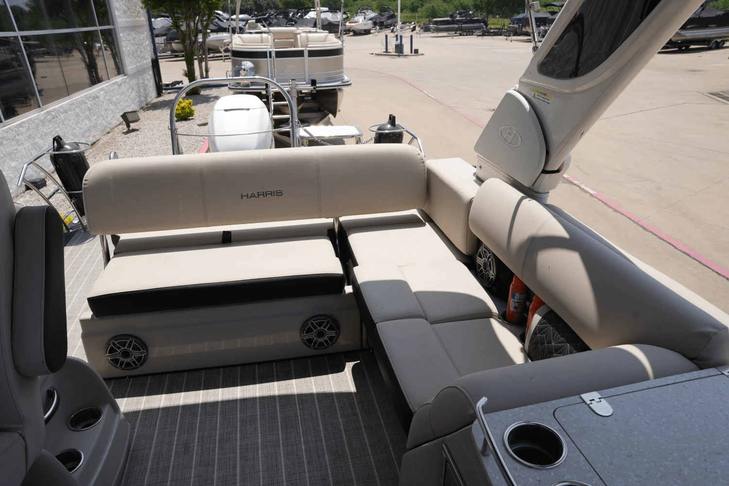 2023 Harris 250 GRAND MARINER Image Thumbnail #20