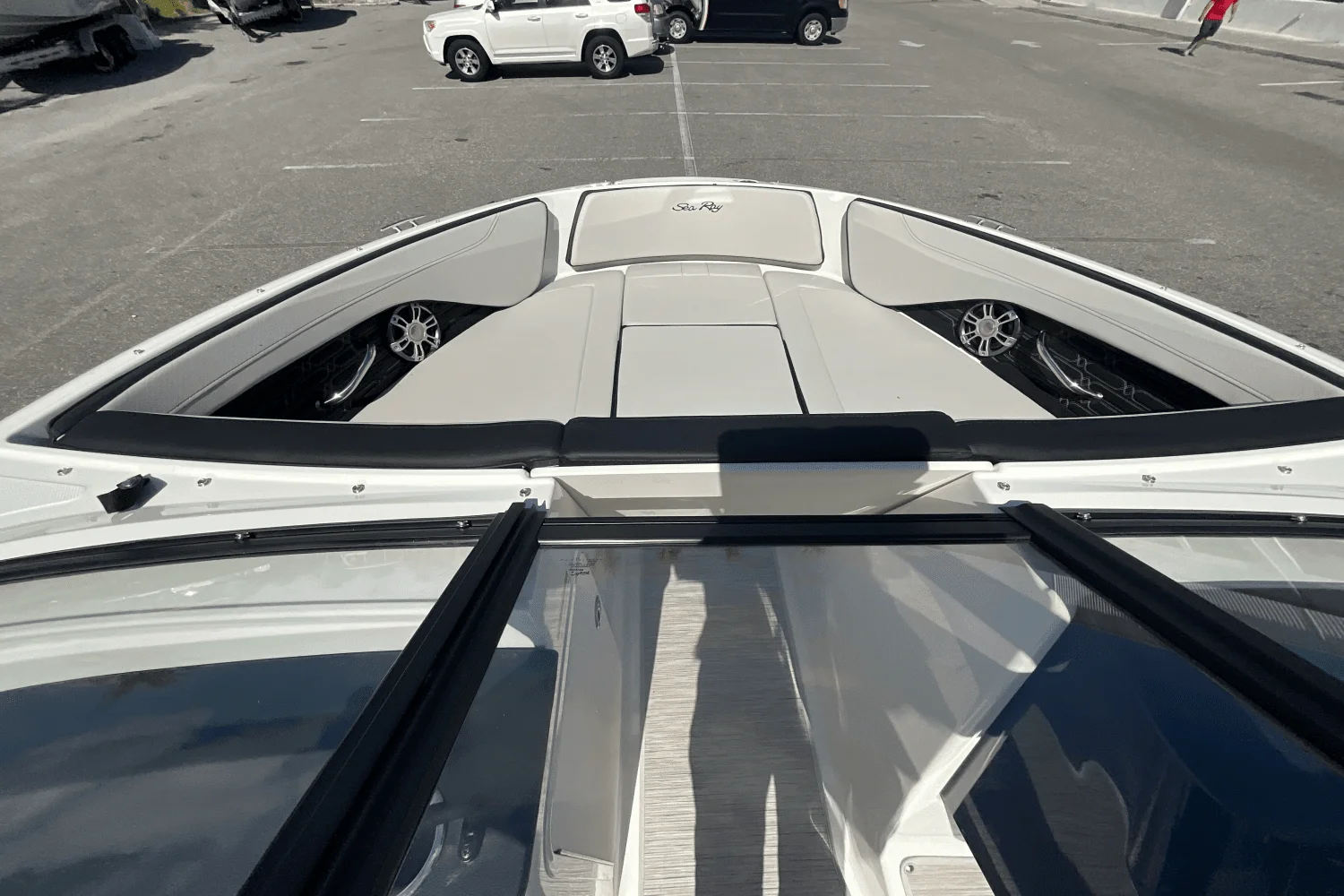 2025 Sea Ray SPX 190 Outboard Image Thumbnail #27