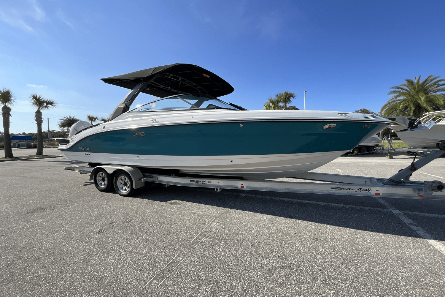 2025 Sea Ray SLX 280 Image Thumbnail #5