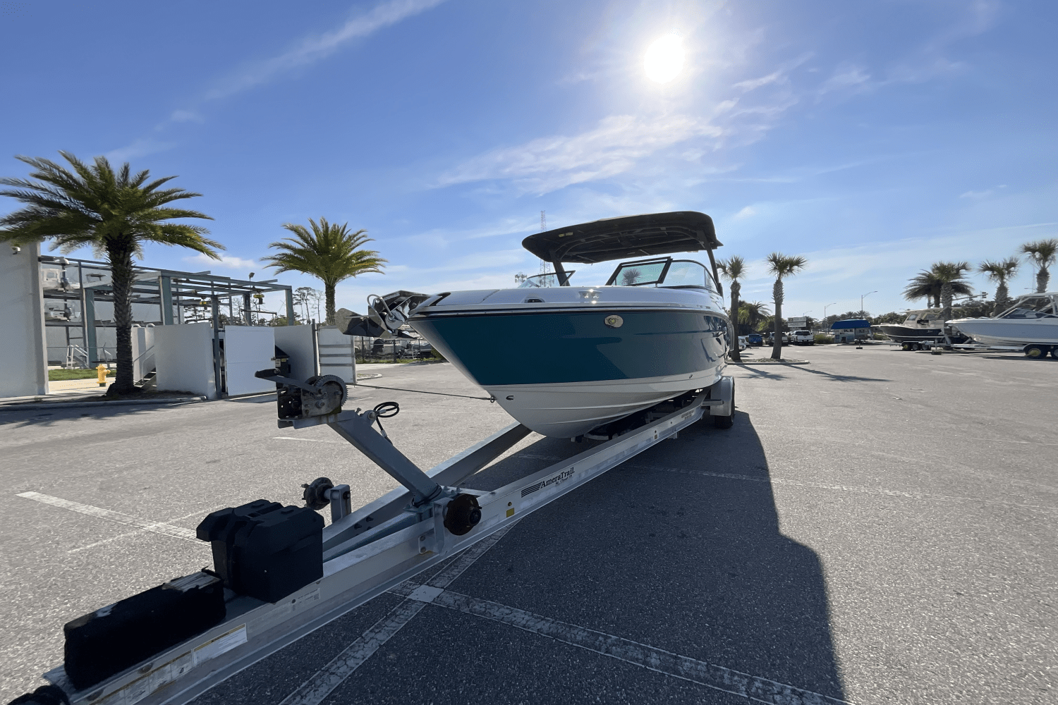 2025 Sea Ray SLX 280 Image Thumbnail #7