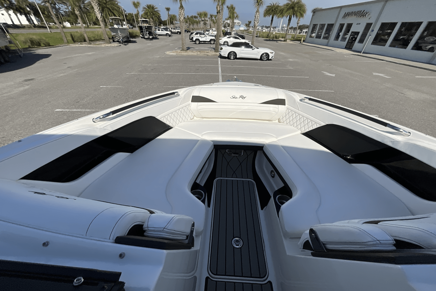 2025 Sea Ray SLX 280 Image Thumbnail #21