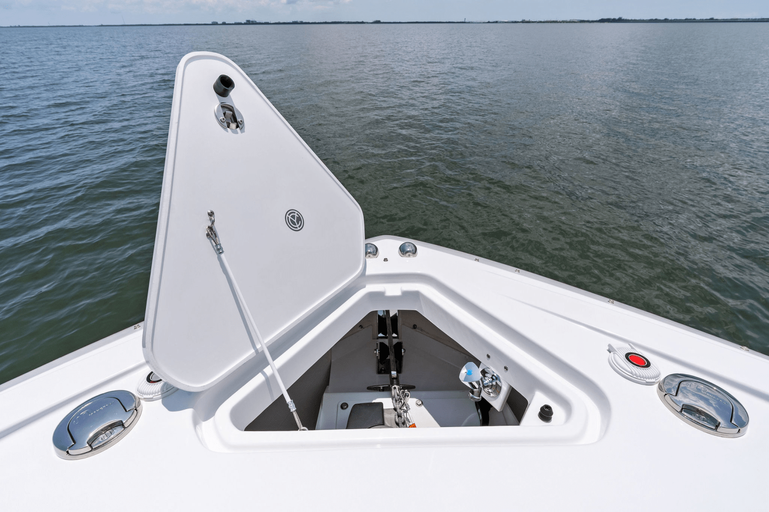 2025 Cruisers Yachts 50 GLS Outboard Image Thumbnail #67