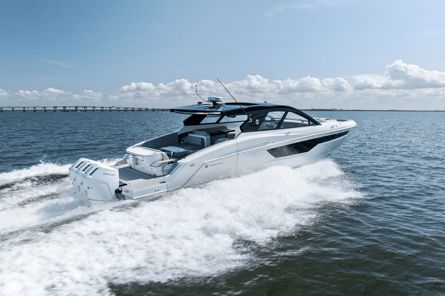 2025 Cruisers Yachts 50 GLS Outboard Image Thumbnail #18