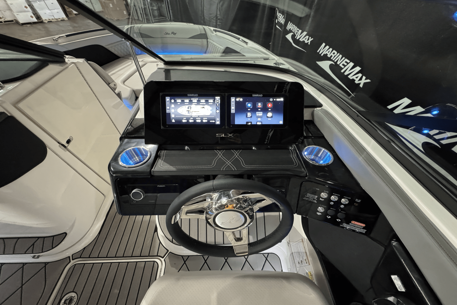 2025 Sea Ray SLX 260 Image Thumbnail #35