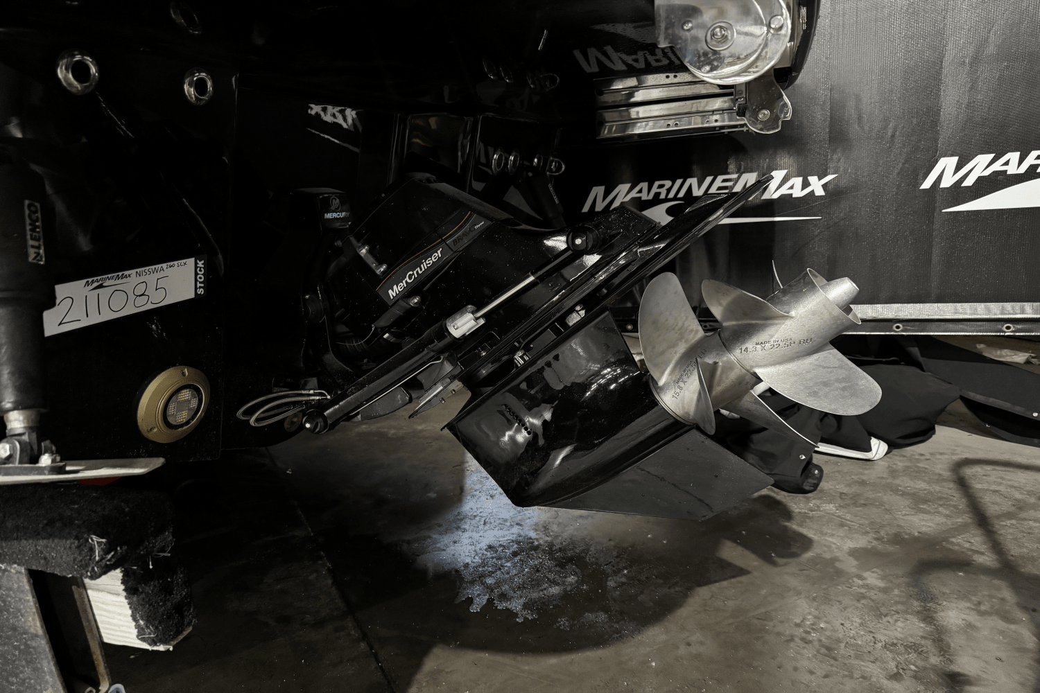 2025 Sea Ray SLX 260 Image Thumbnail #6