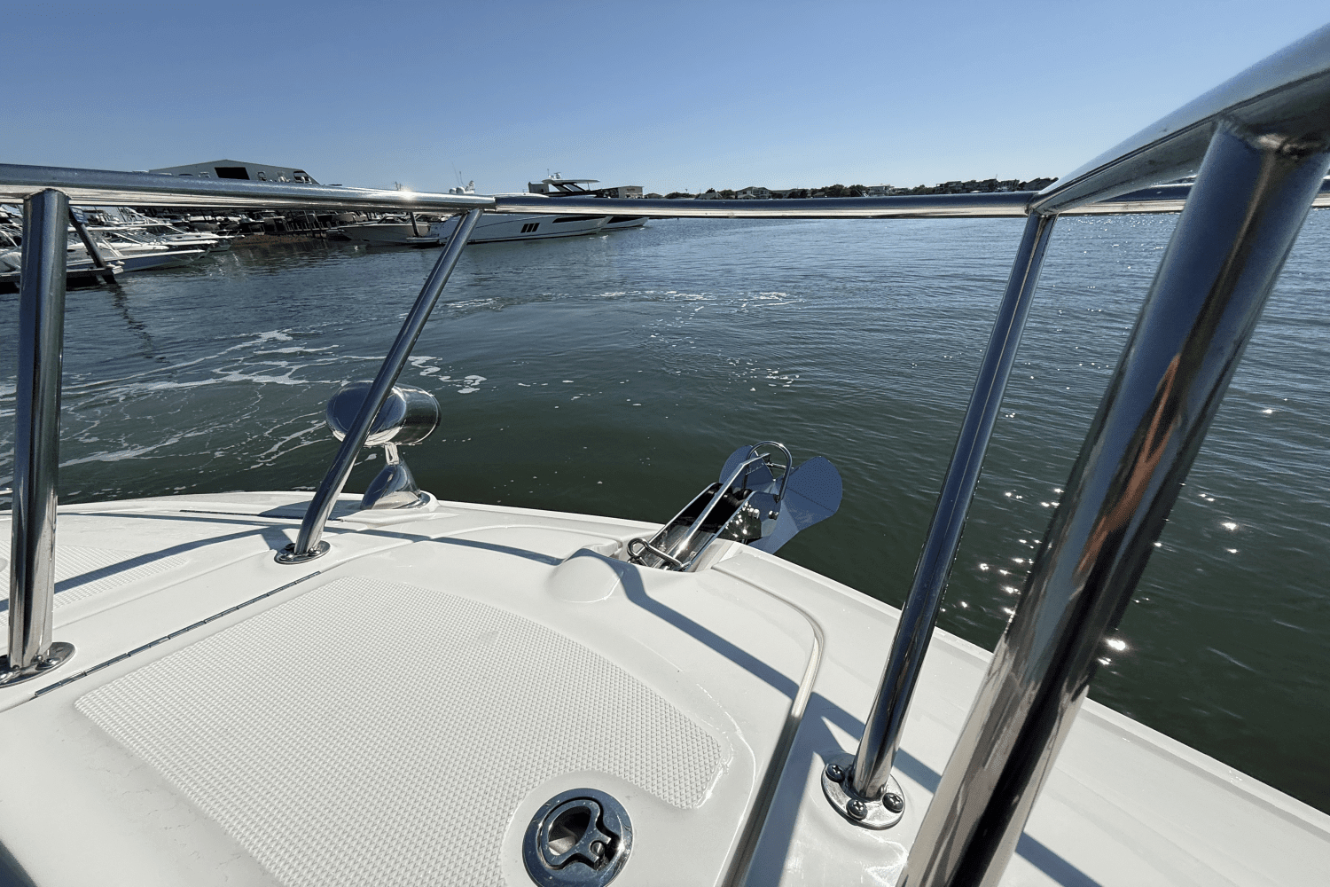 2025 Sea Ray Sundancer 320 Outboard Image Thumbnail #36