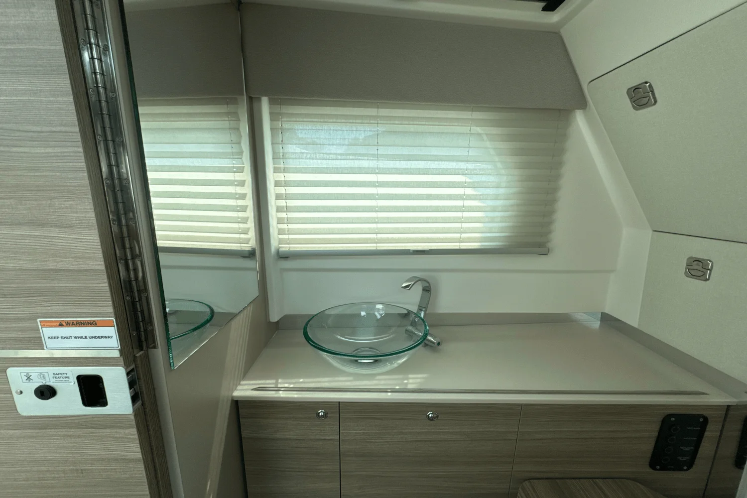 2025 Saxdor 320 GTO Image Thumbnail #35