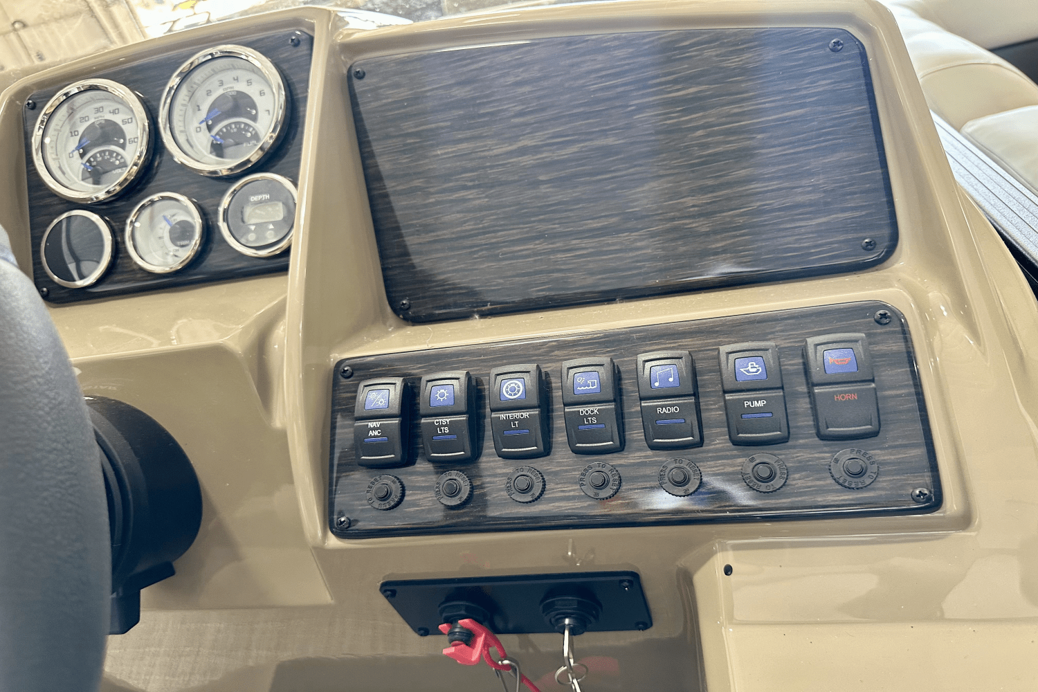 2025 Sylvan MIRAGE X3 Image Thumbnail #15