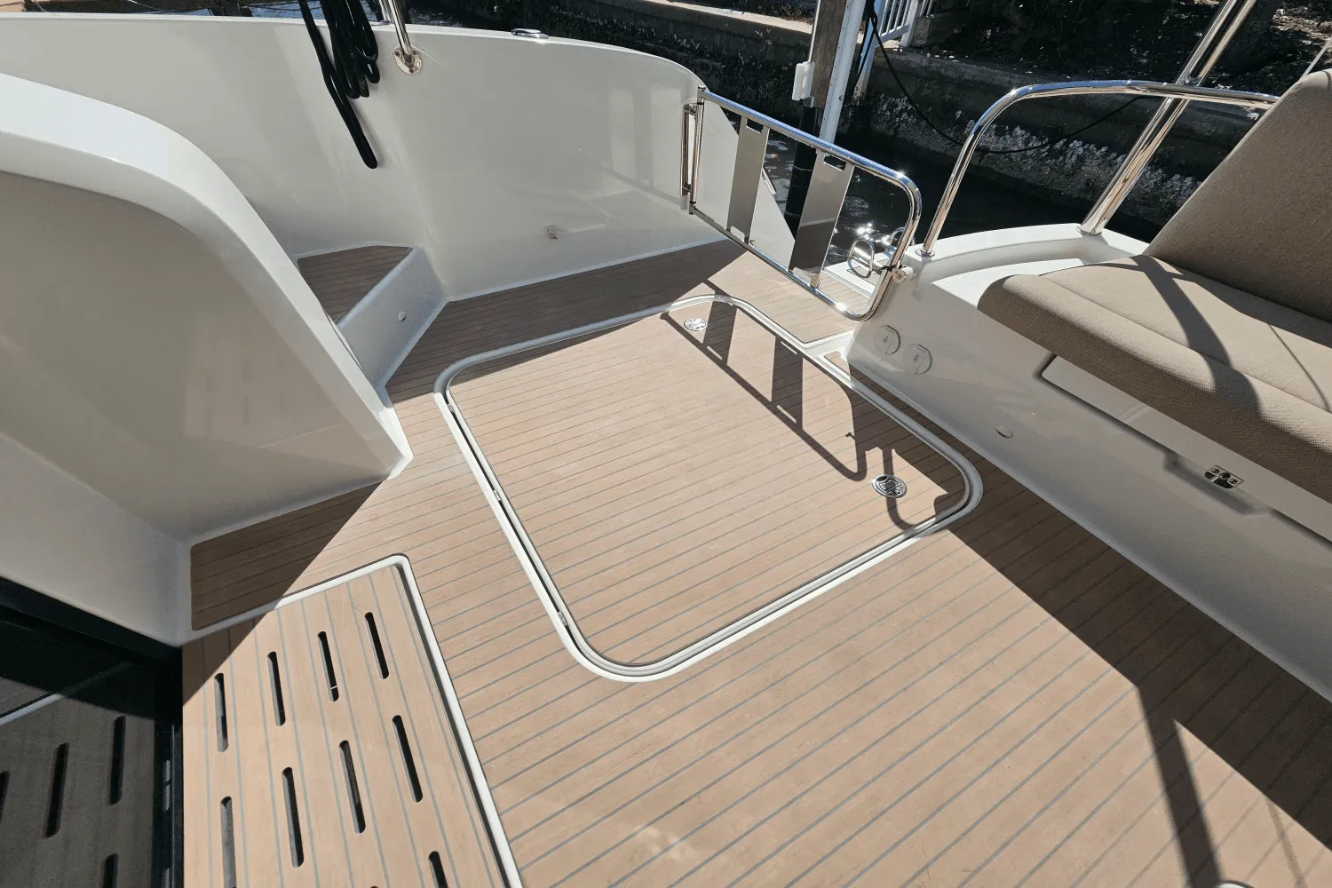 2023 Fountaine Pajot MY 6 Image Thumbnail #27