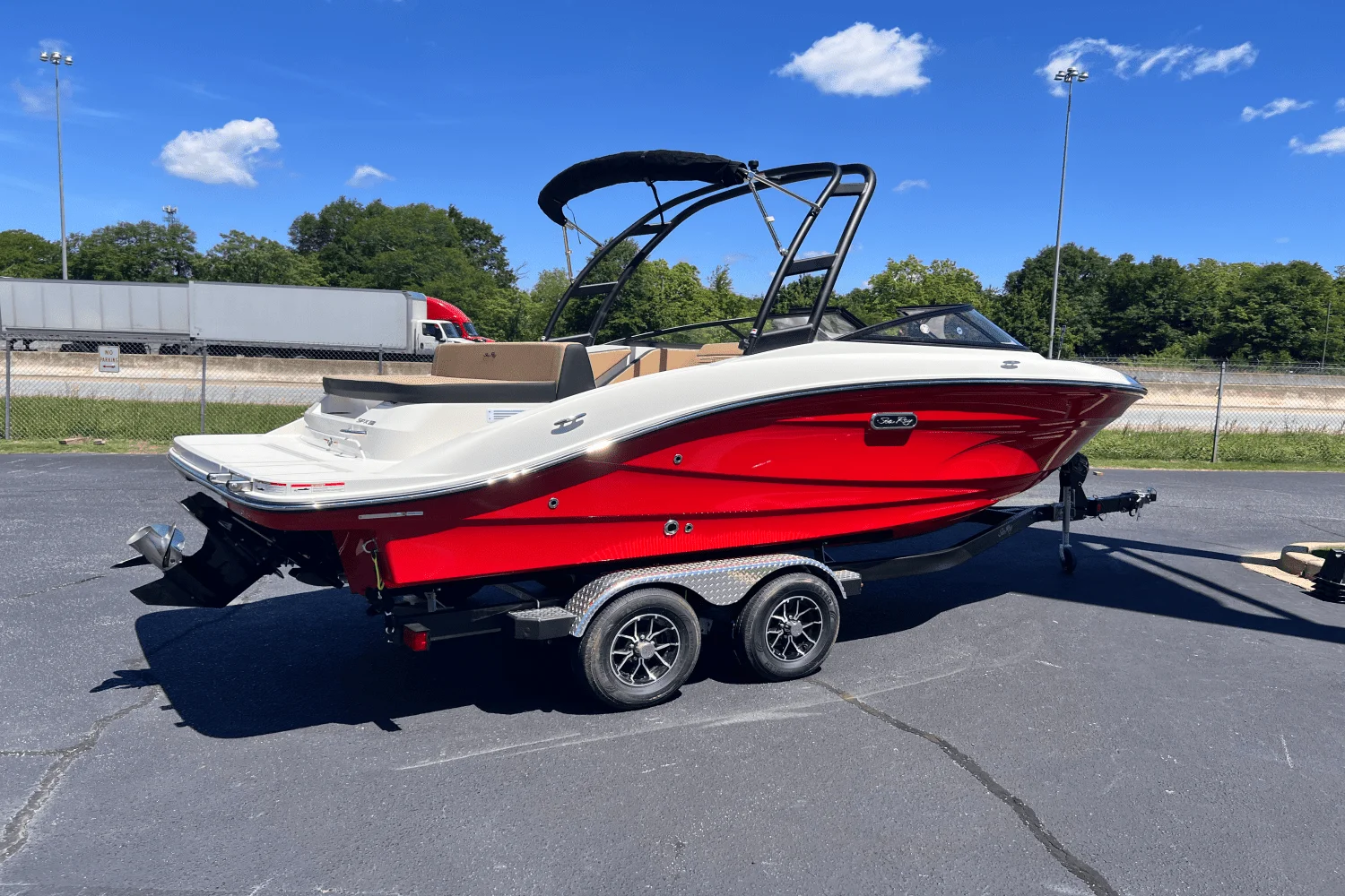 2025 Sea Ray SPX 210 Image Thumbnail #5