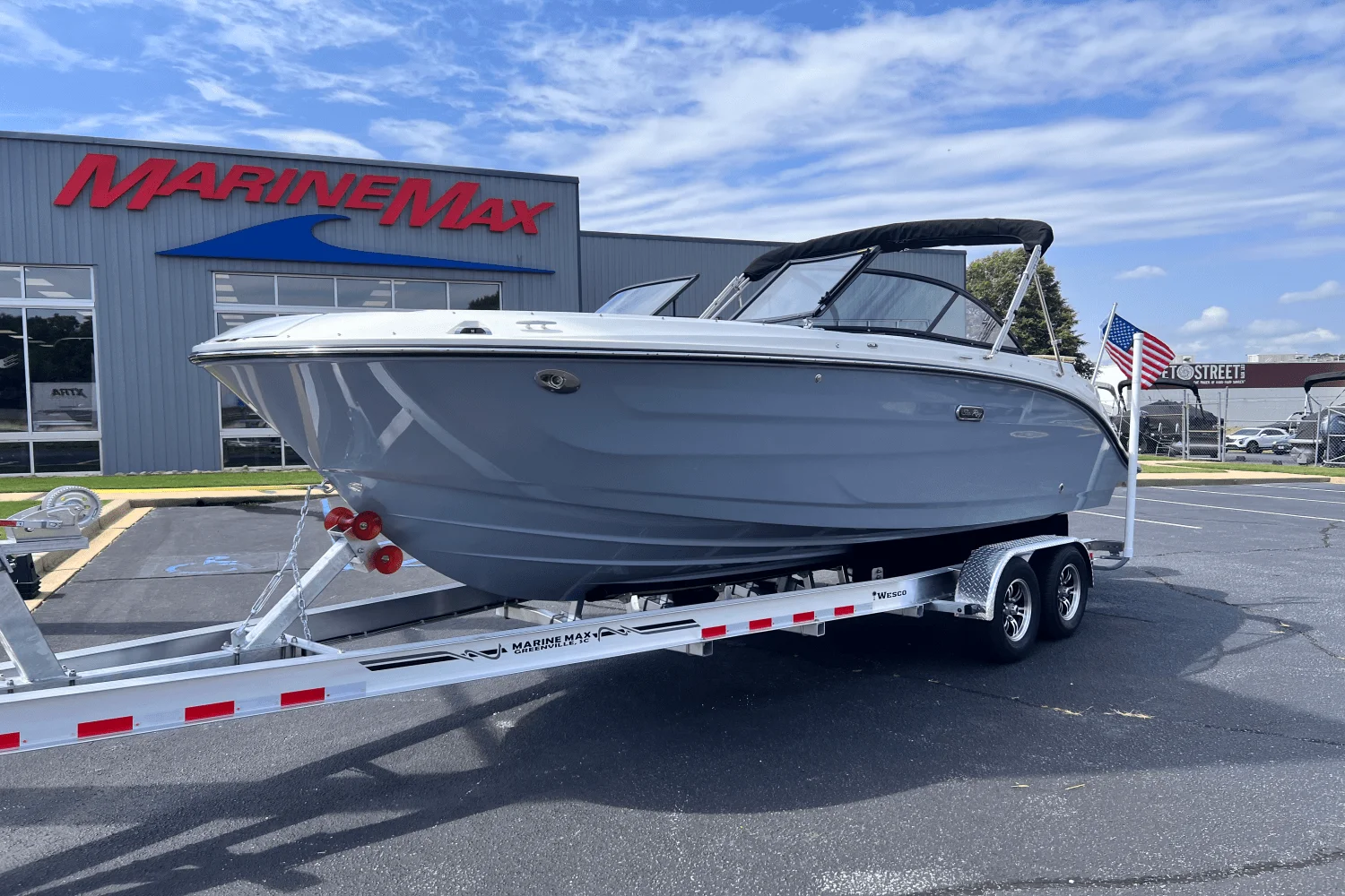 2026 Sea Ray SDX 230 Outboard Image Thumbnail #1