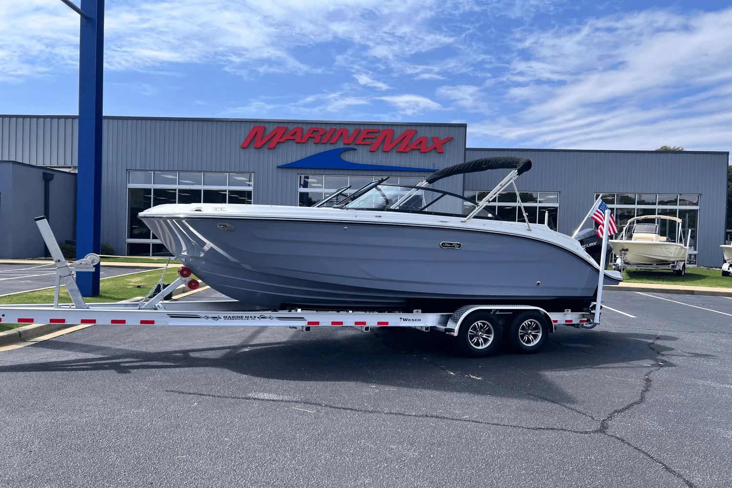 2026 Sea Ray SDX 230 Outboard Image Thumbnail #0