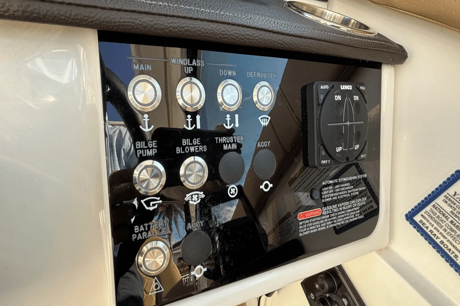2023 Sea Ray 320 SUNDANCER OUTBOARD Image Thumbnail #34