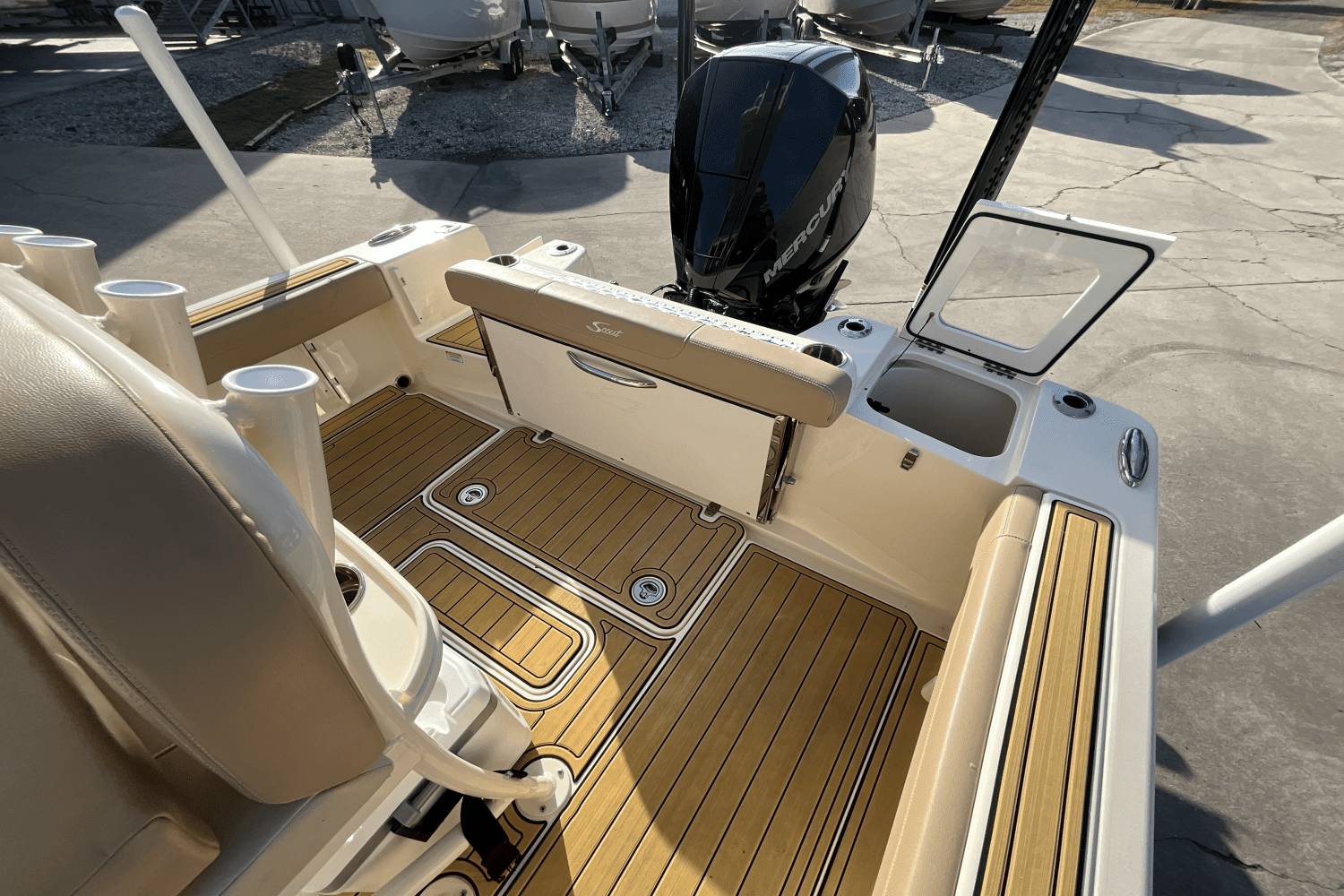 2024 Scout 215 XSF Image Thumbnail #6