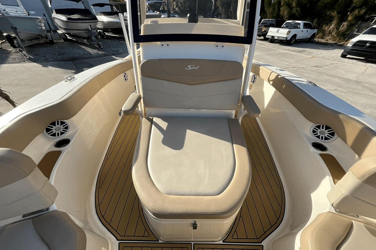 2024 Scout 215 XSF Image Thumbnail #13