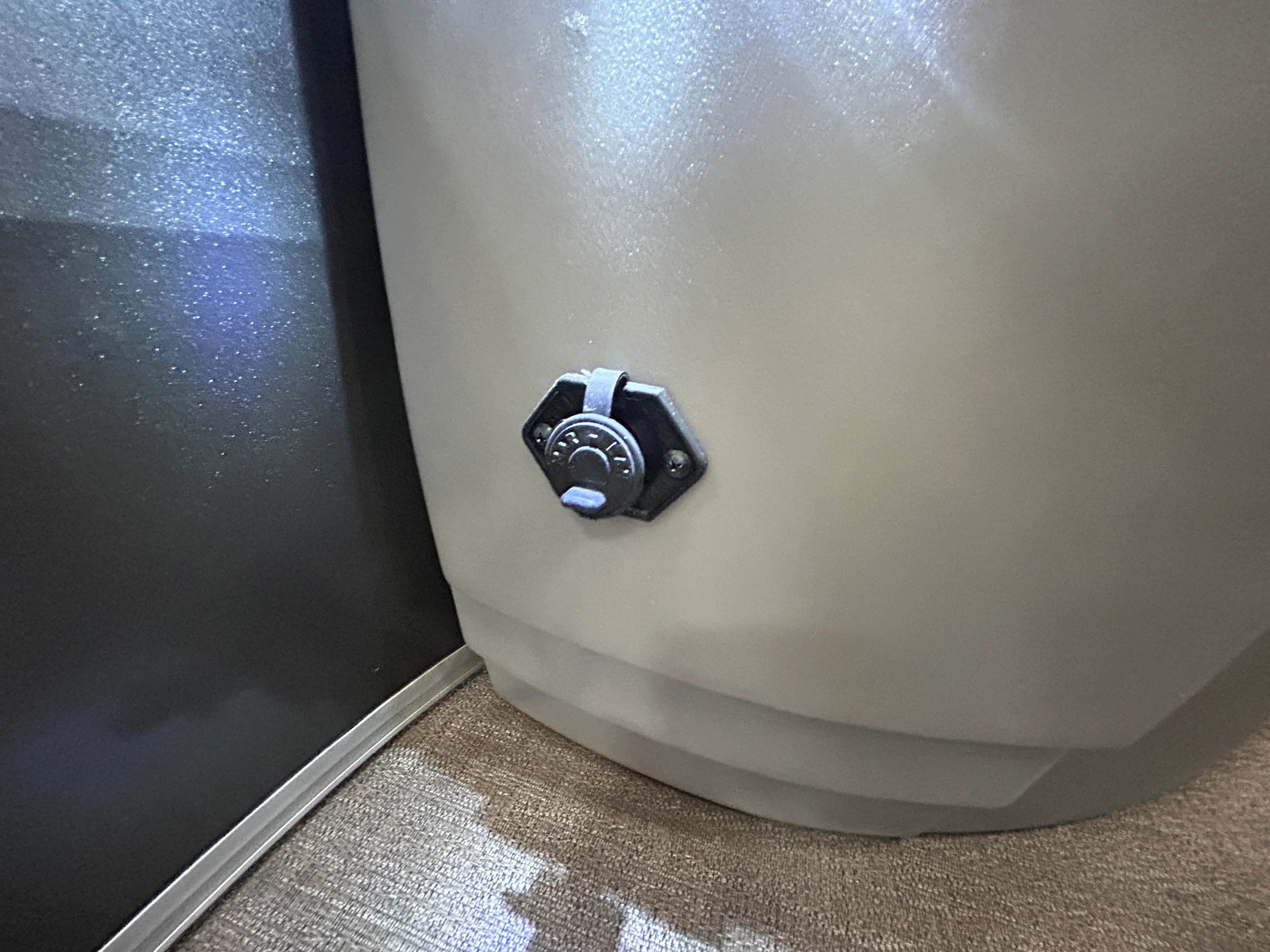 2021 Ranger RP 220F Image Thumbnail #13