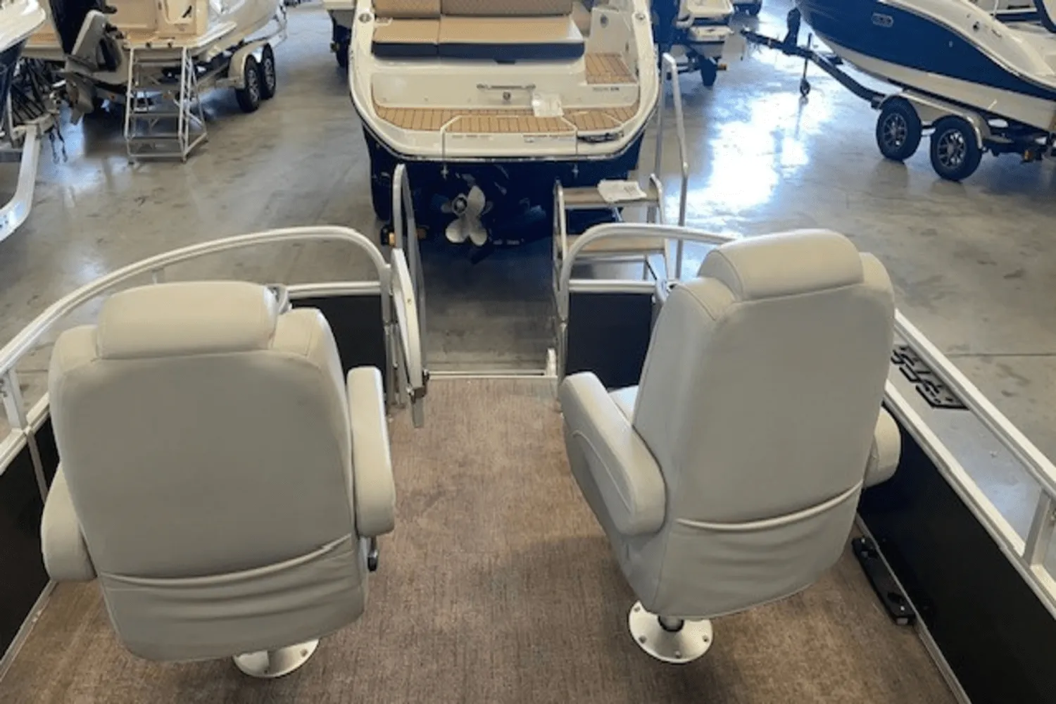 2021 Ranger RP 220F Image Thumbnail #10