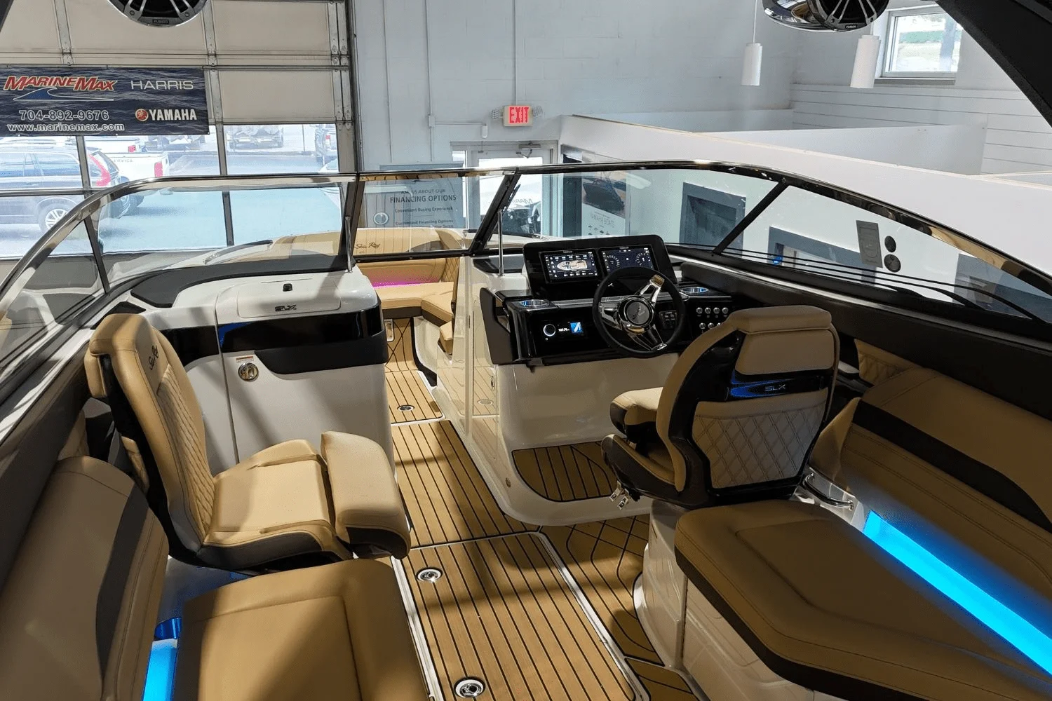 2026 Sea Ray SLX 260 Image Thumbnail #19