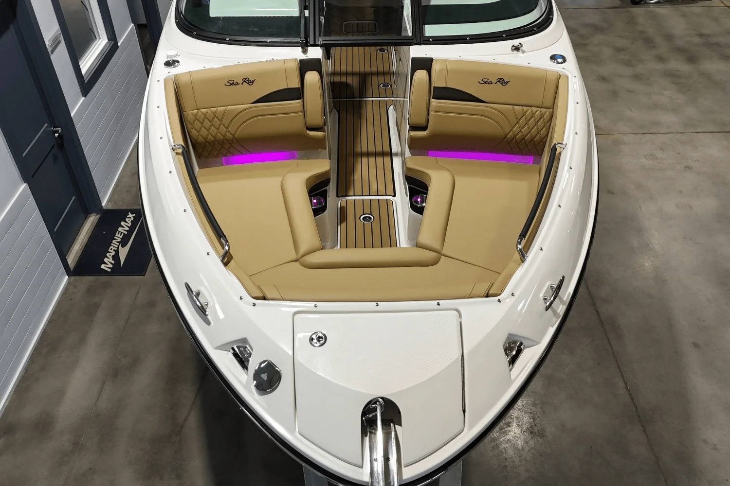 2026 Sea Ray SLX 260 Image Thumbnail #25