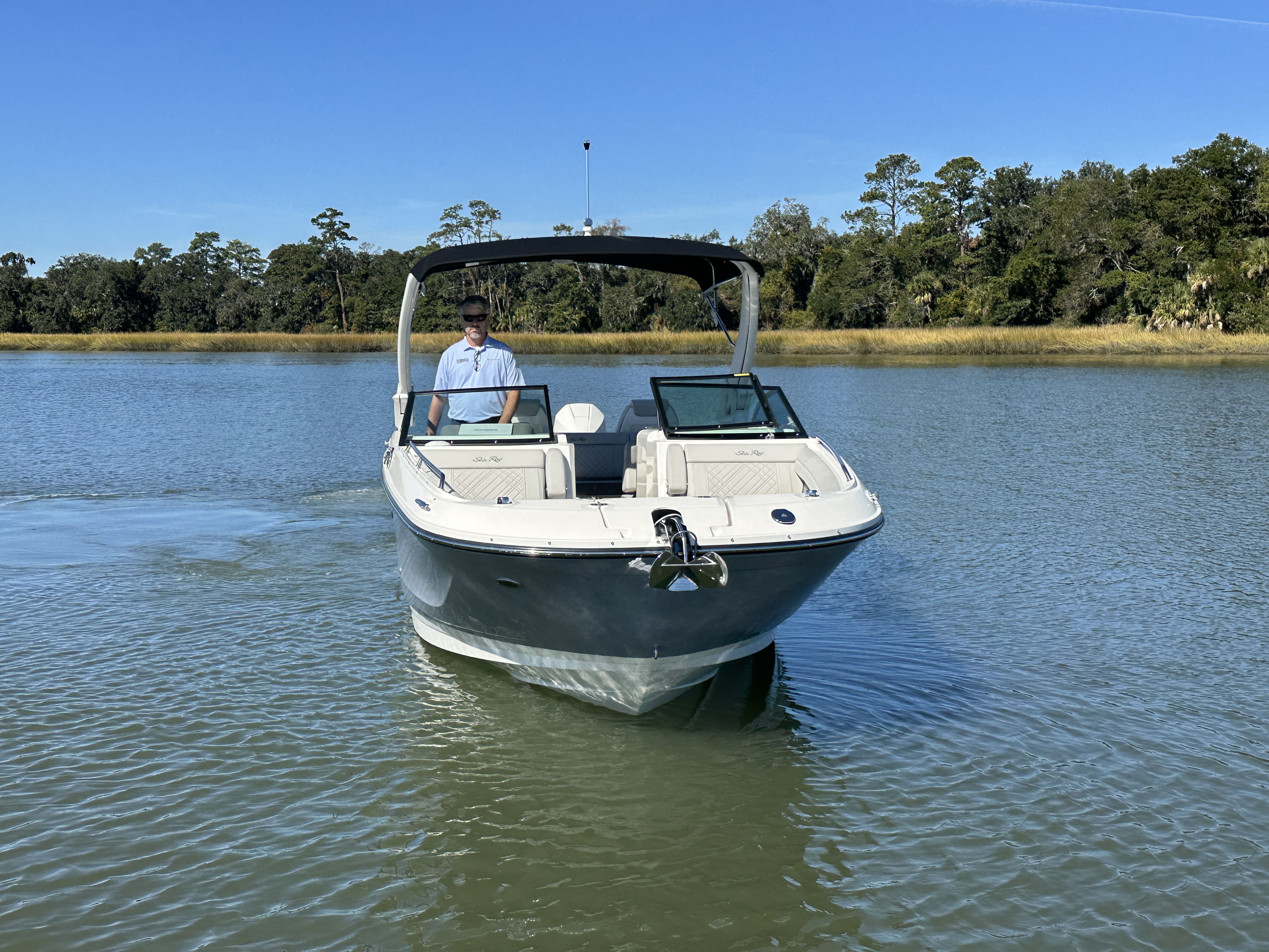 2026 Sea Ray SDX 290 Outboard Image Thumbnail #1