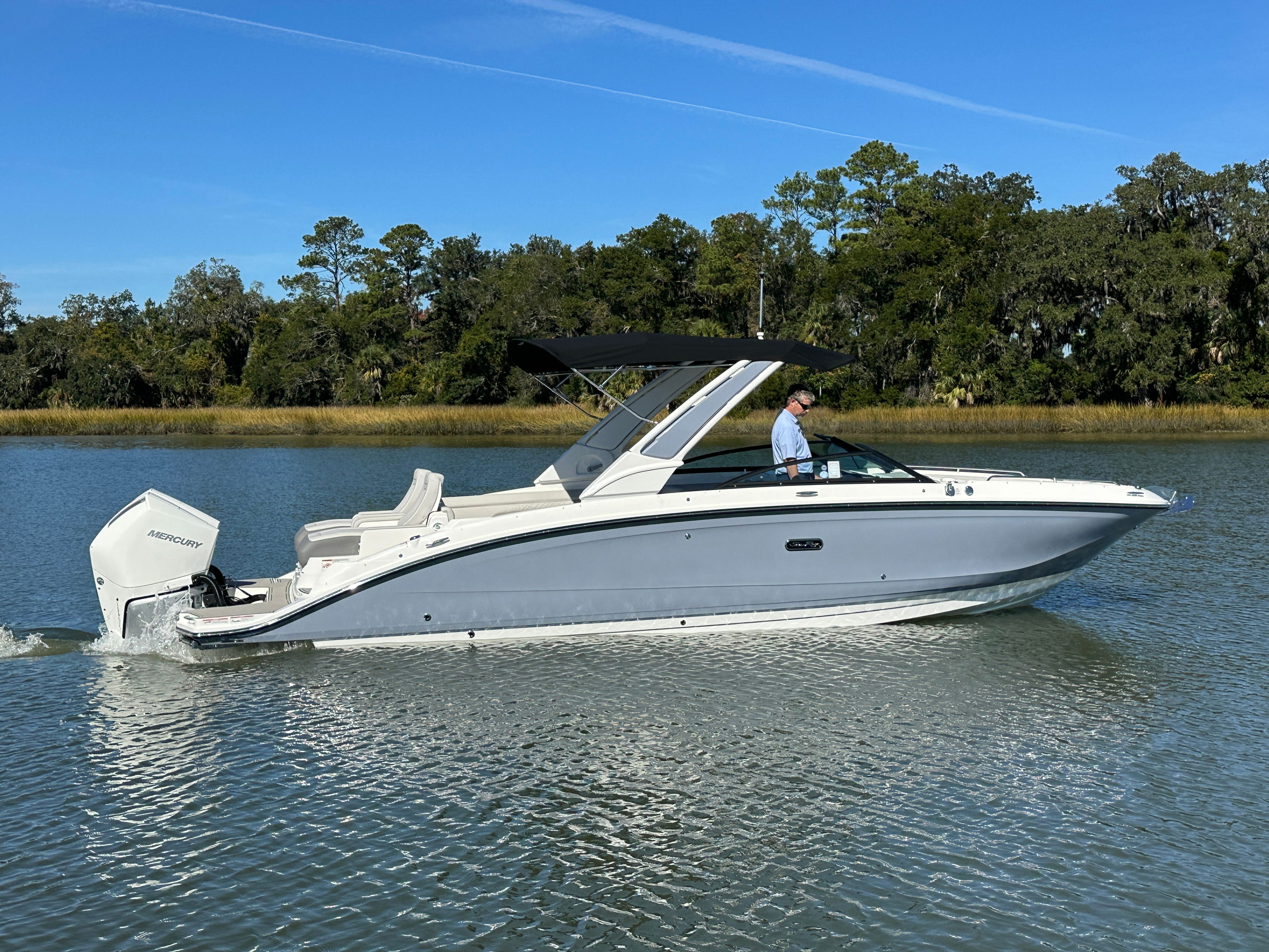 2026 Sea Ray SDX 290 Outboard Image Thumbnail #0