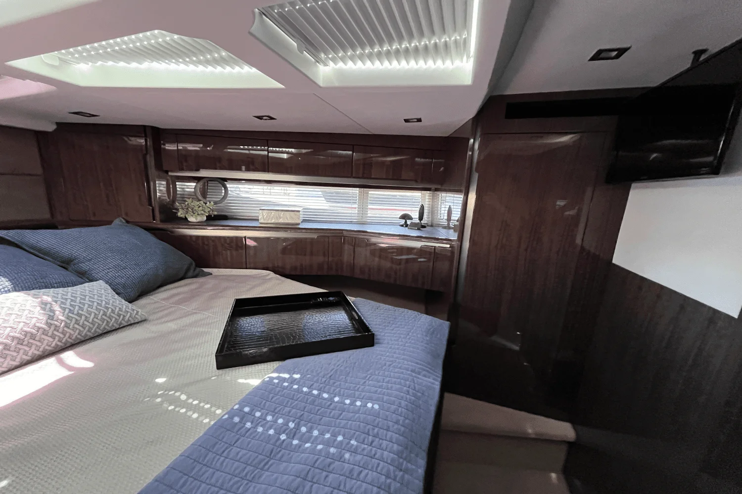 2022 Galeon 470 Sky Image Thumbnail #38