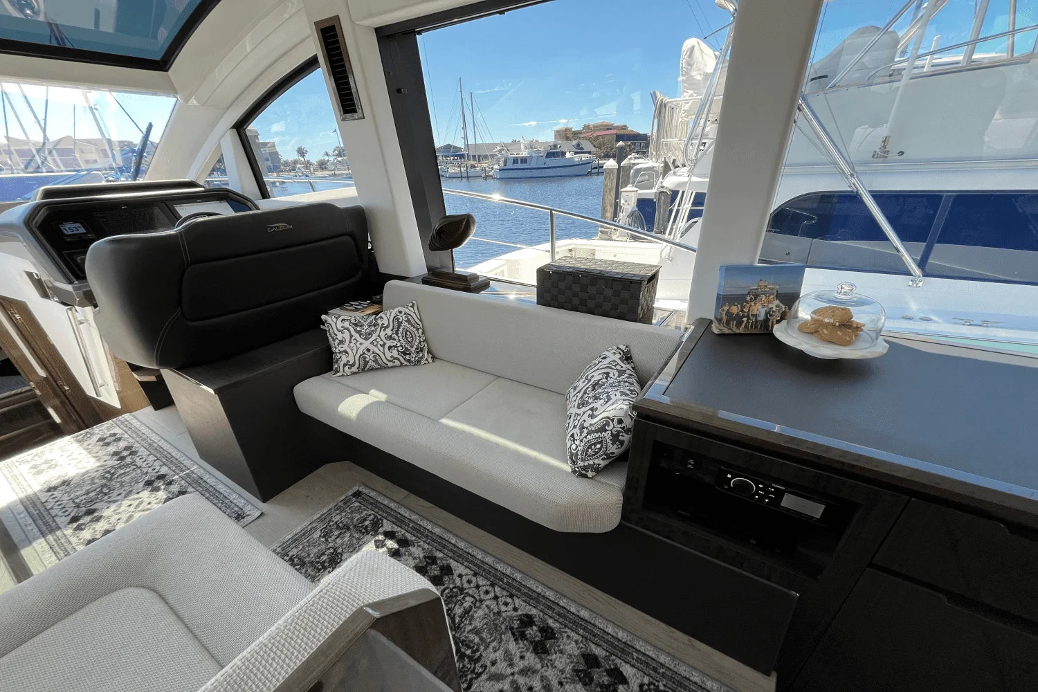 2022 Galeon 470 Sky Image Thumbnail #14