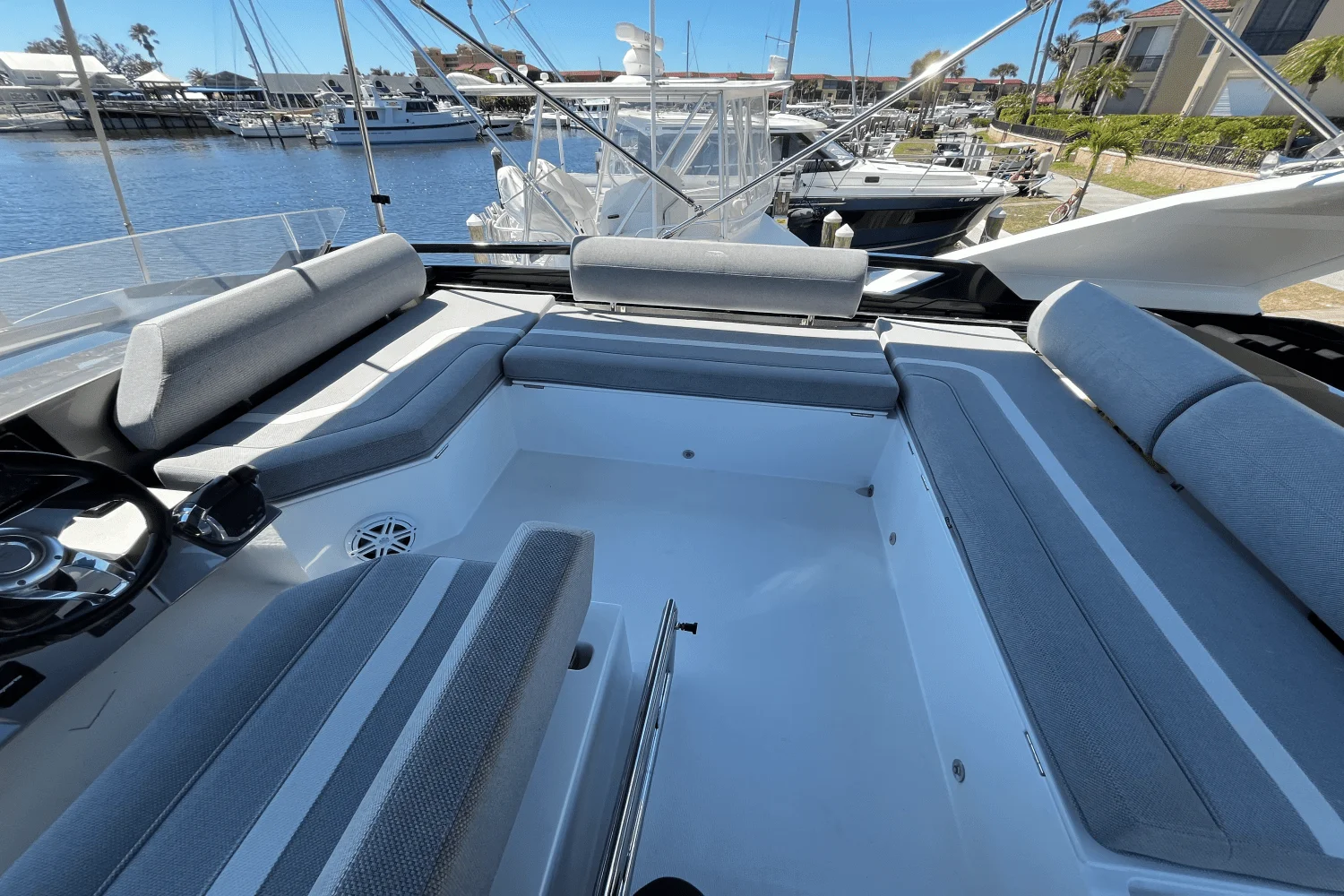 2022 Galeon 470 Sky Image Thumbnail #7