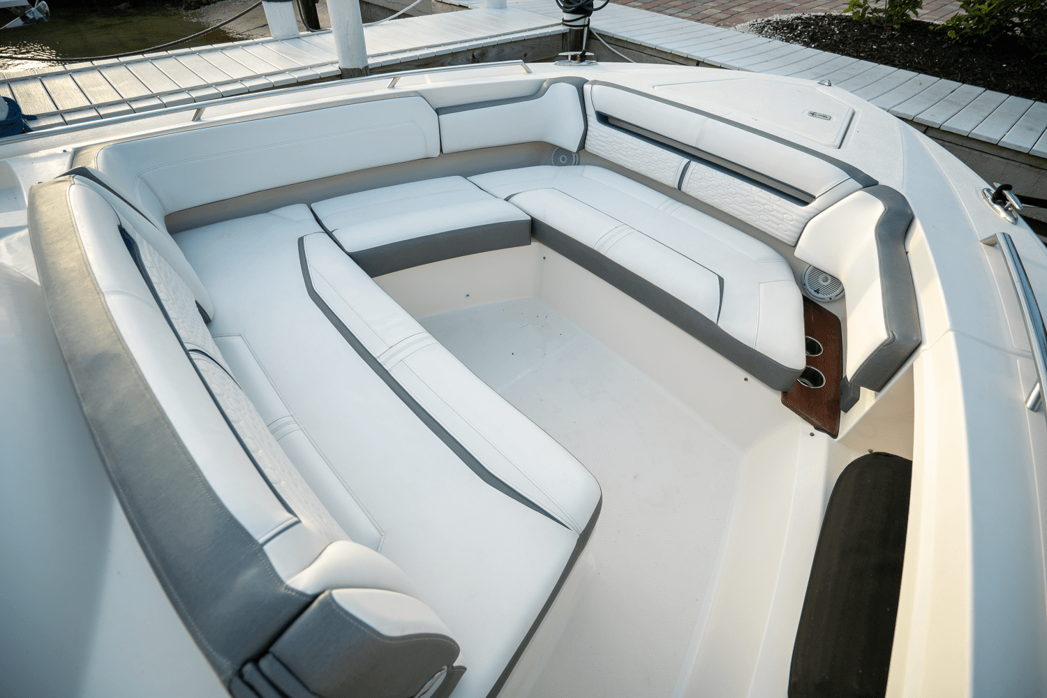 2018 Tiara Yachts 38 LS Image Thumbnail #35