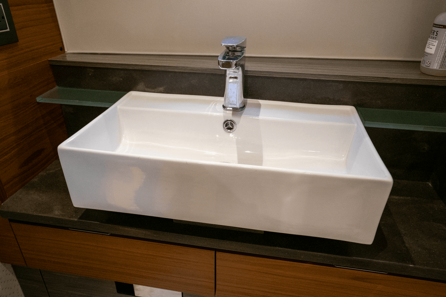 2018 Tiara Yachts 38 LS Image Thumbnail #28