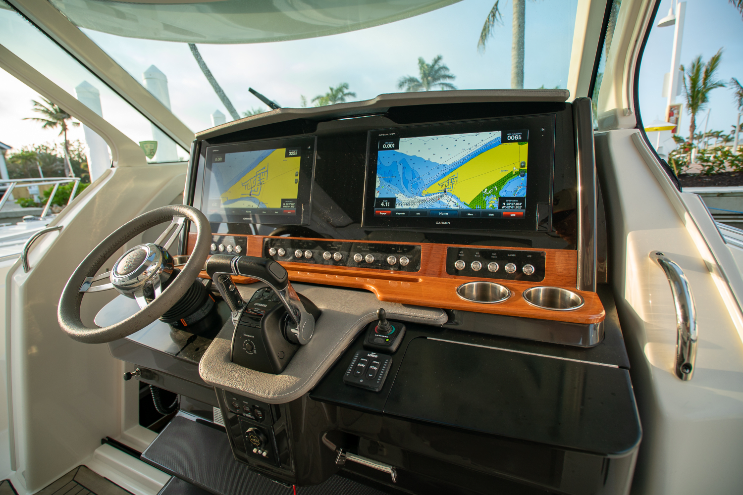 2018 Tiara Yachts 38 LS Image Thumbnail #13