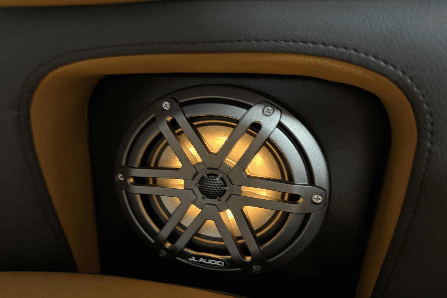 2025 Premier 230 Solaris Image Thumbnail #64