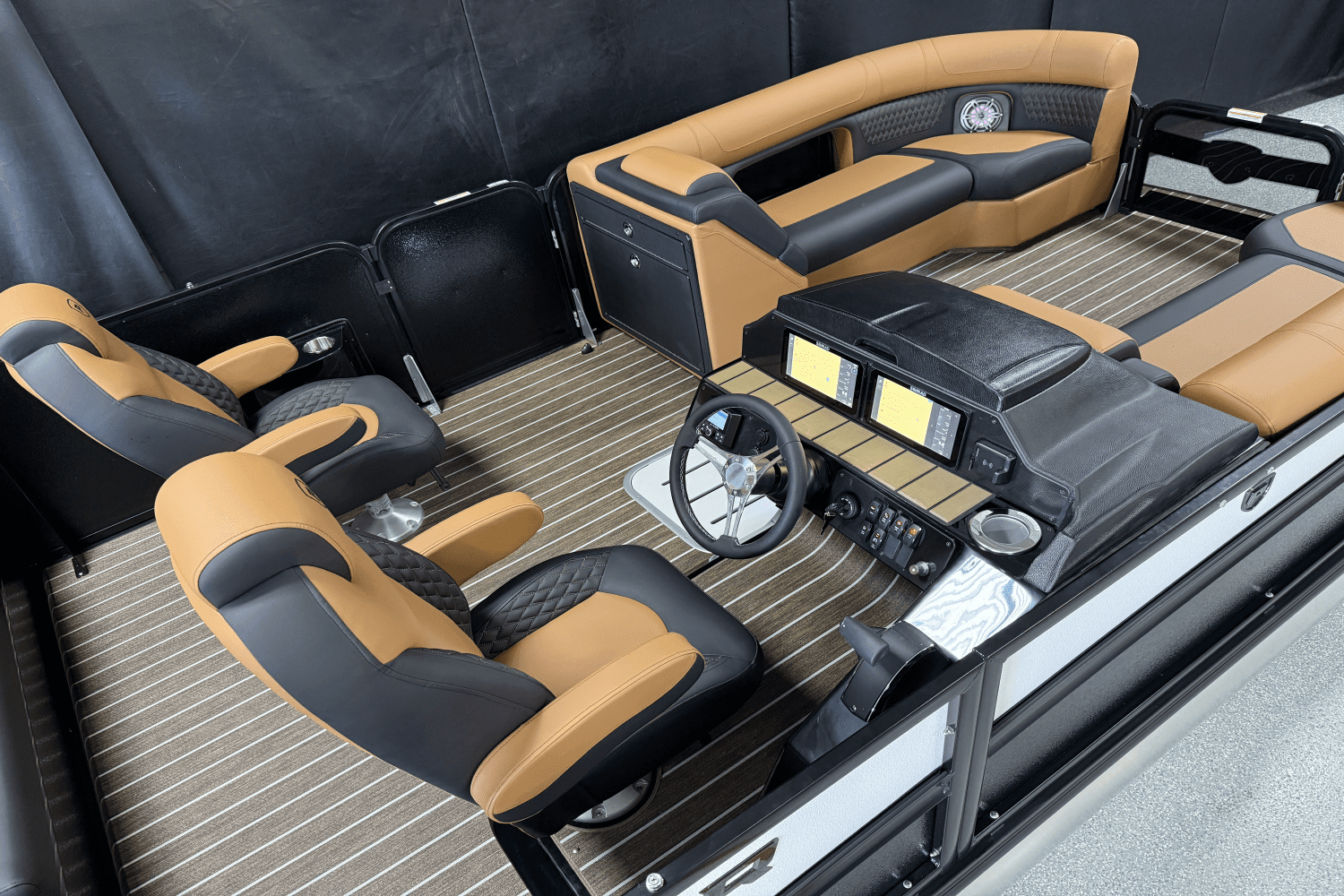 2025 Premier 230 Solaris Image Thumbnail #5