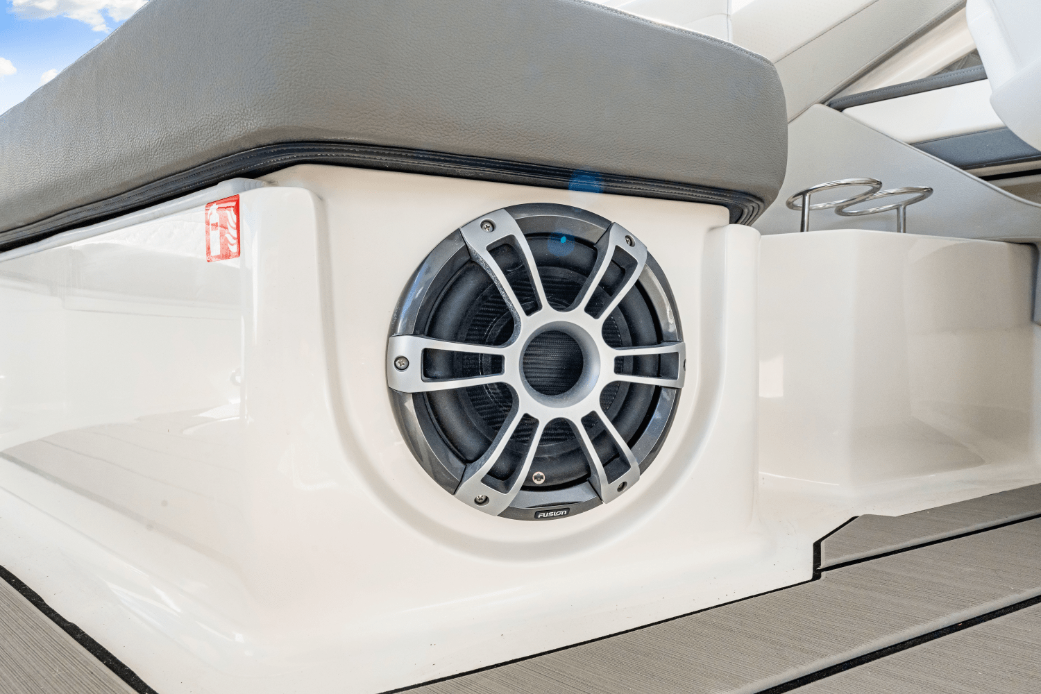 2026 Sea Ray SLX 310 Outboard Image Thumbnail #43