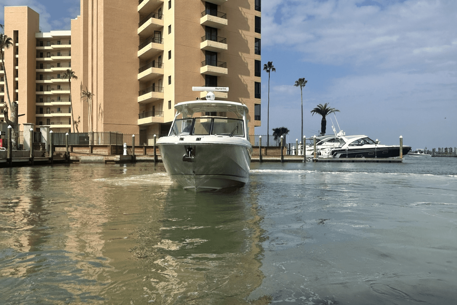 2022 Boston Whaler 320 VANTAGE Image Thumbnail #13