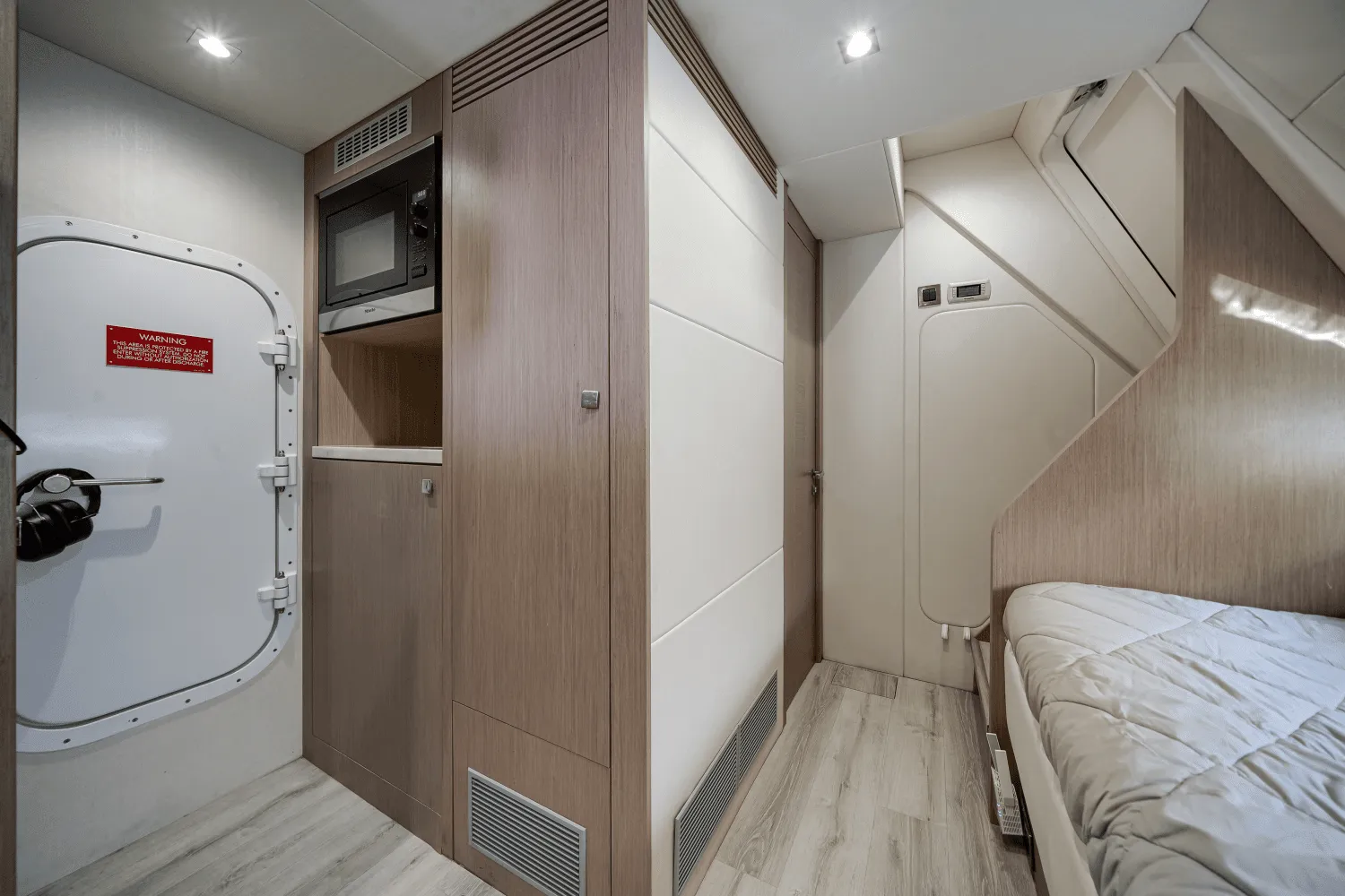 2019 Sunseeker 76 YACHT Image Thumbnail #51