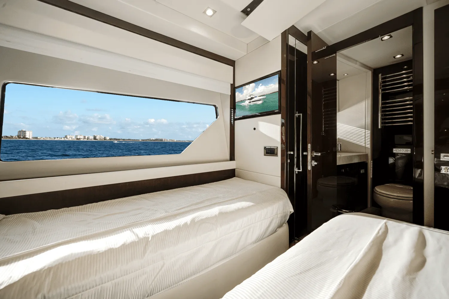 2019 Sunseeker 76 YACHT Image Thumbnail #44