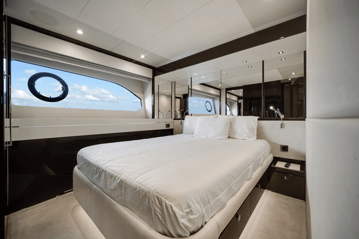 2019 Sunseeker 76 YACHT Image Thumbnail #46