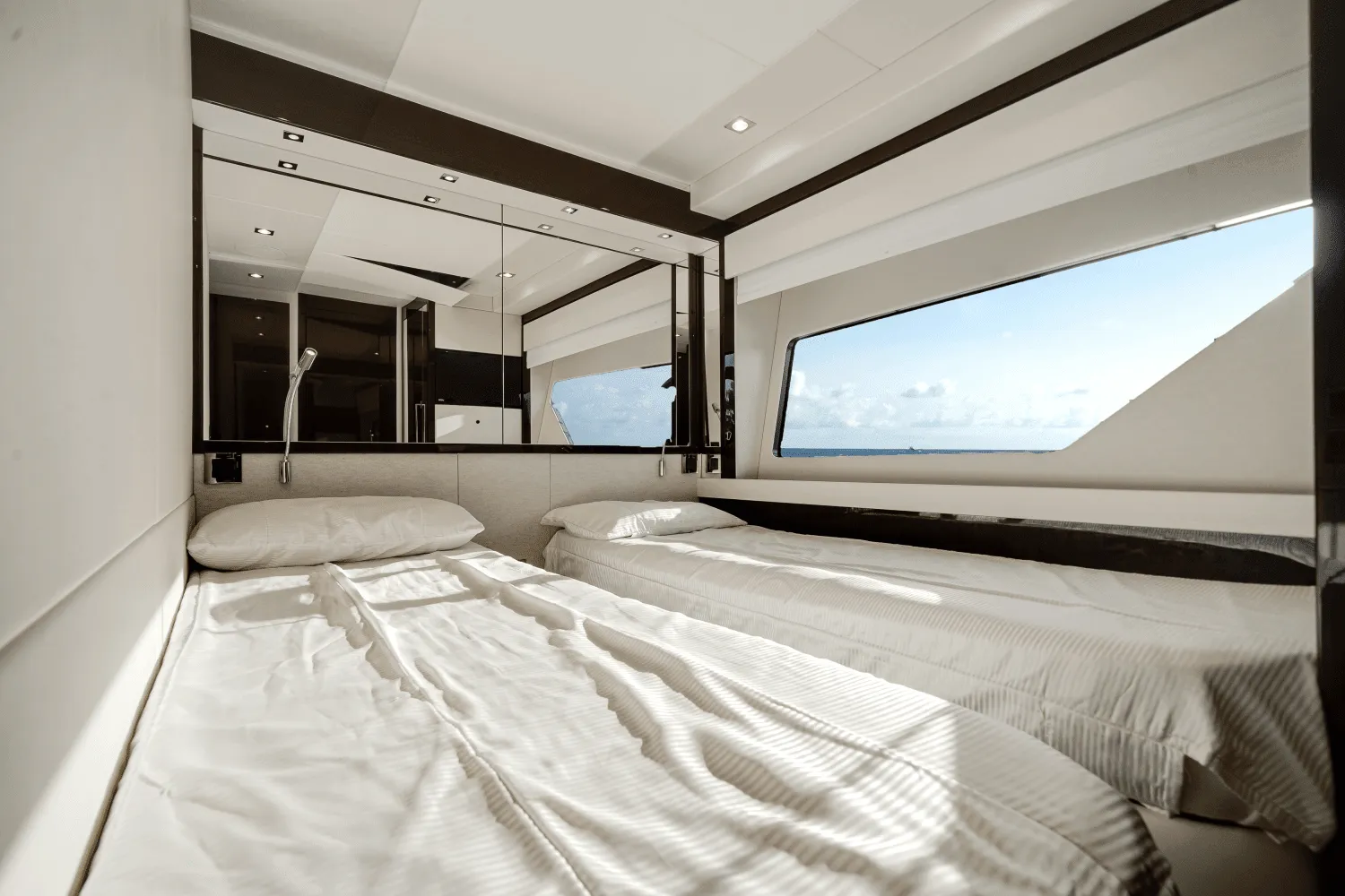 2019 Sunseeker 76 YACHT Image Thumbnail #43