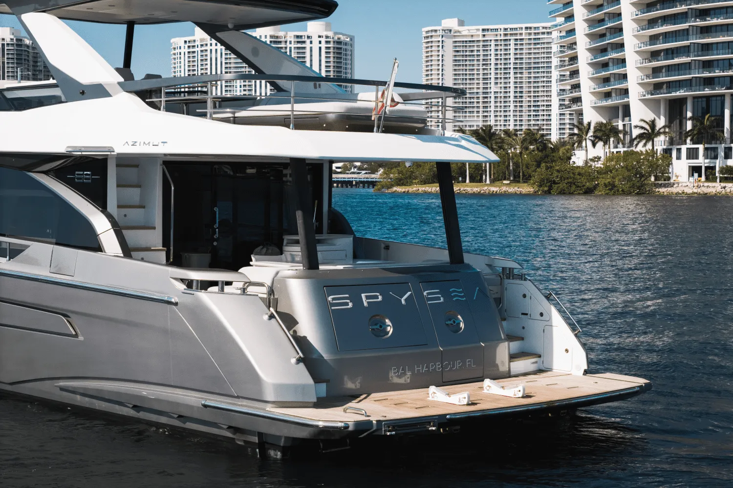 2023 Azimut 68 FLY Image Thumbnail #9