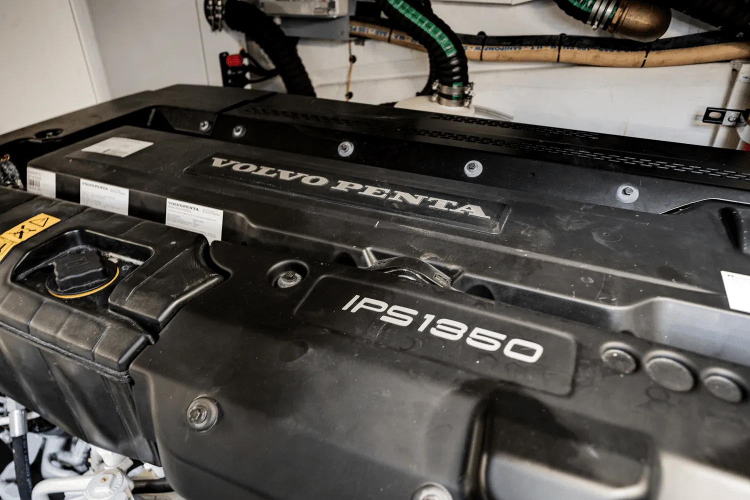 2023 Azimut 68 FLY Image Thumbnail #65