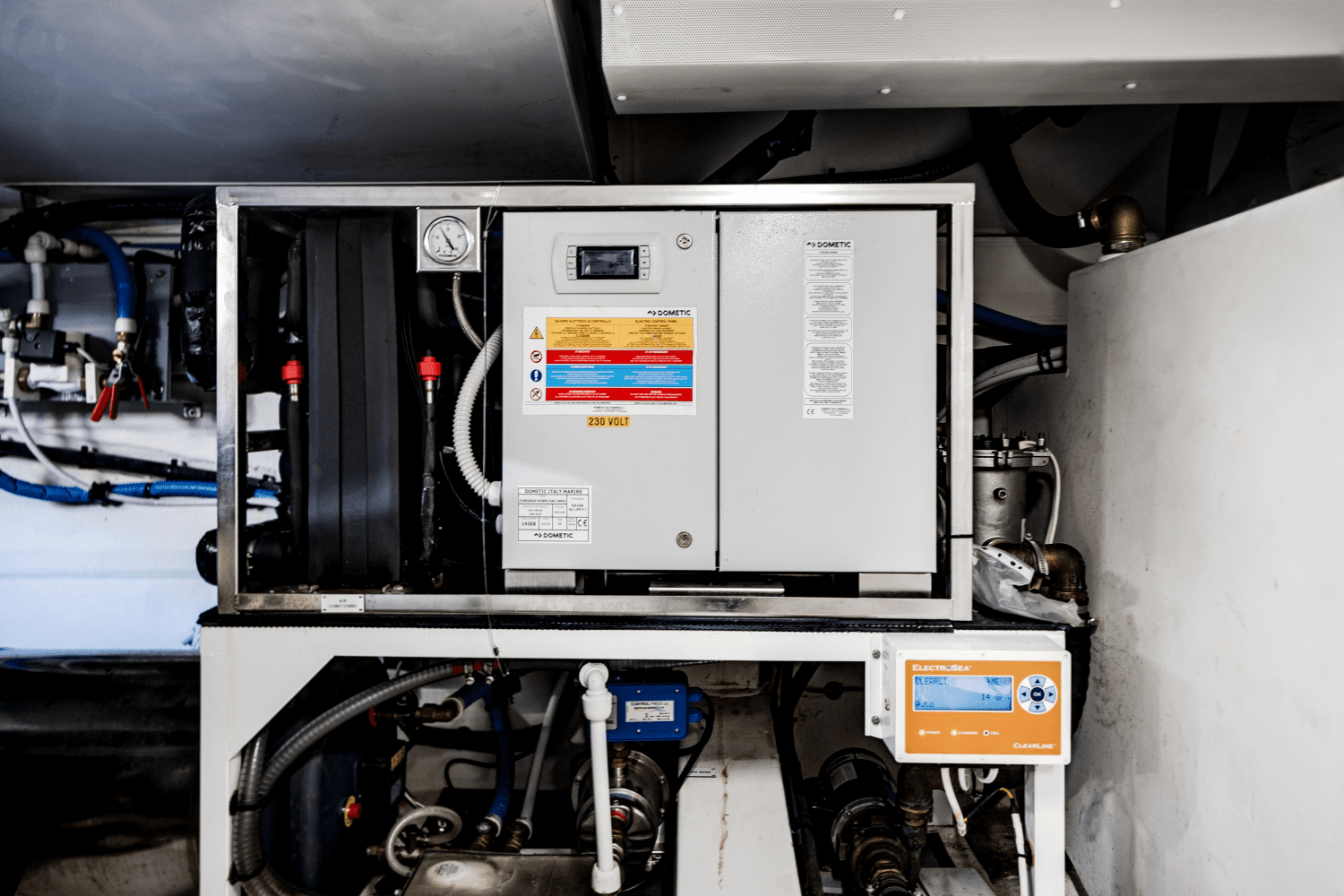 2023 Azimut 68 FLY Image Thumbnail #63