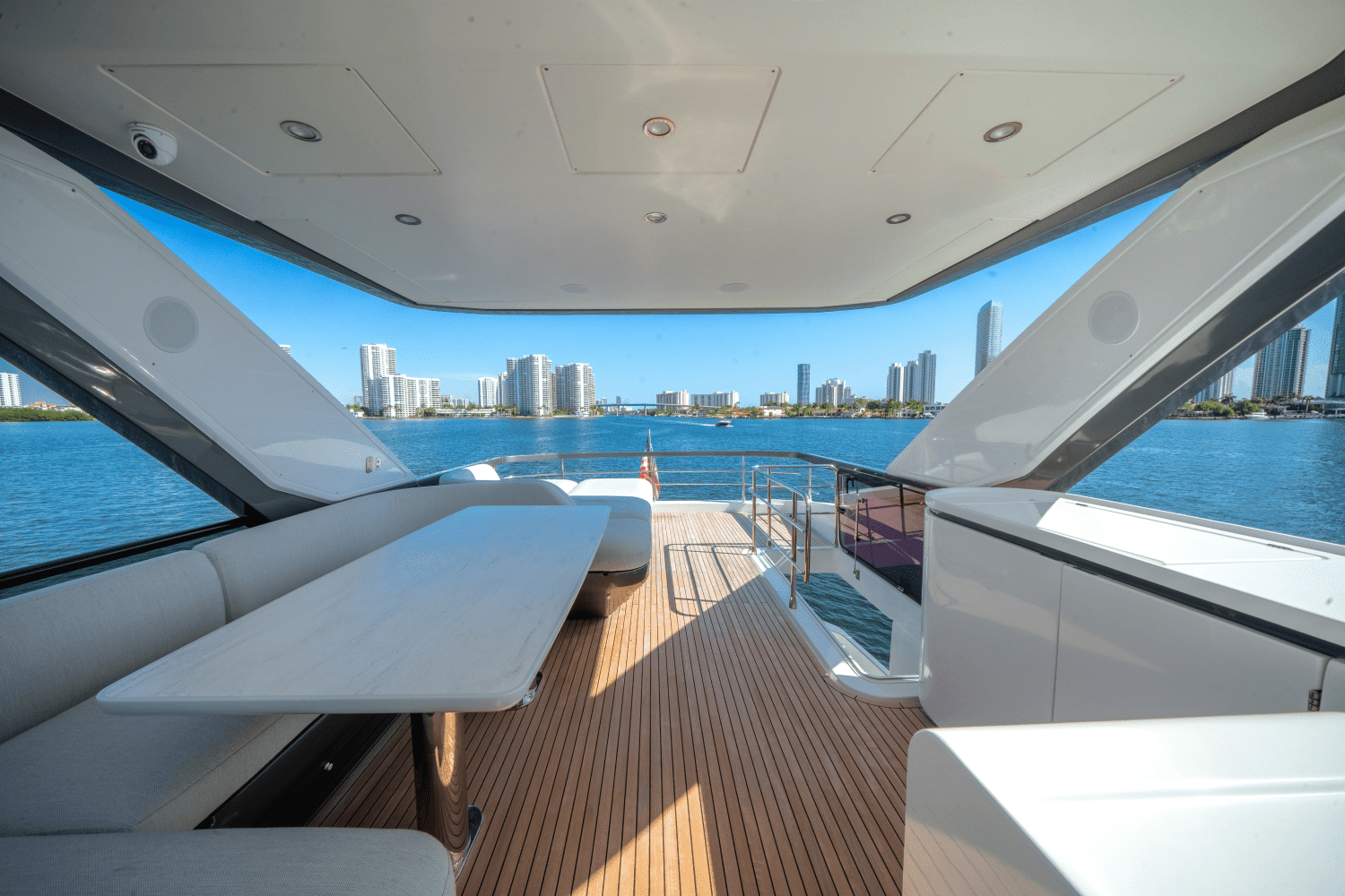 2023 Azimut 68 FLY Image Thumbnail #56
