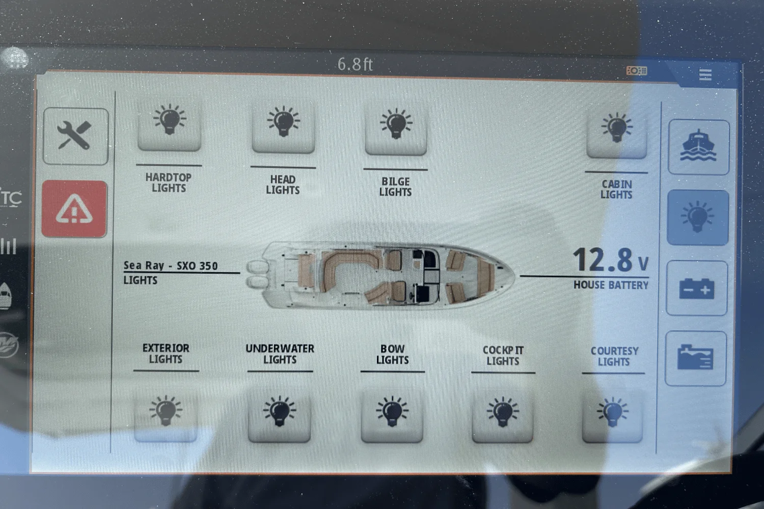 2025 Sea Ray SLX 350 Outboard Image Thumbnail #29