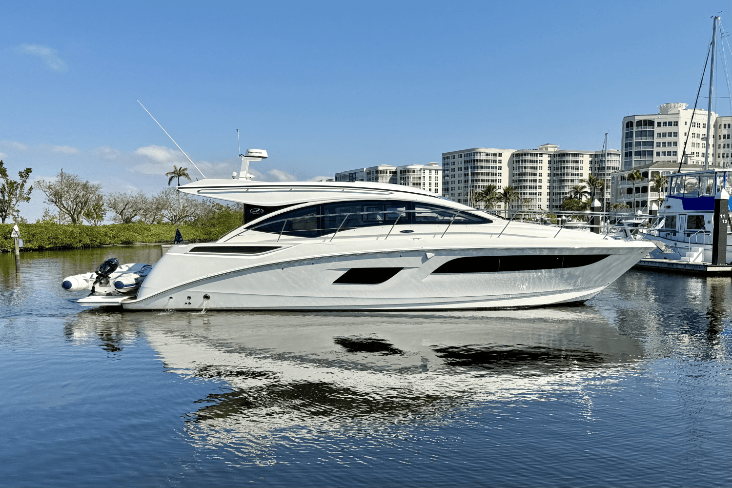 2017 Sea Ray Sundancer 400