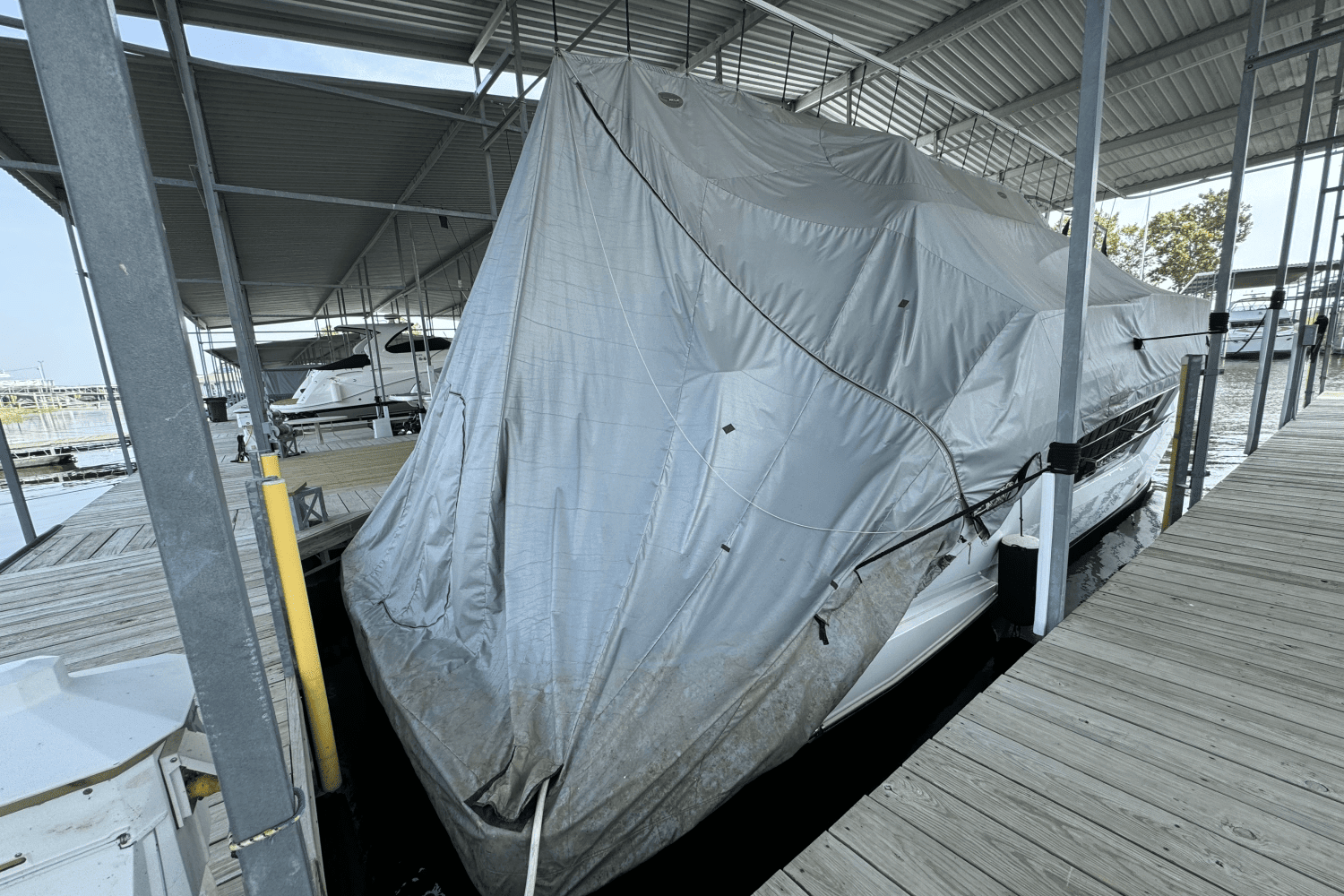 2018 Cruisers Yachts 50 CANTIUS Image Thumbnail #6