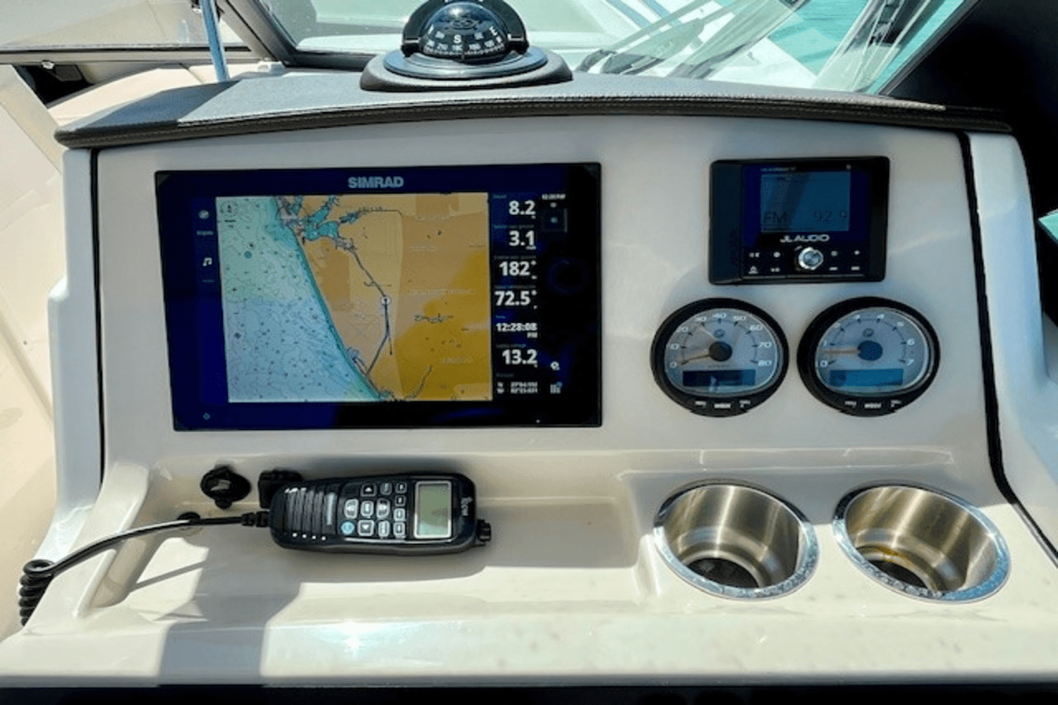 2023 Boston Whaler 240 VANTAGE Image Thumbnail #20