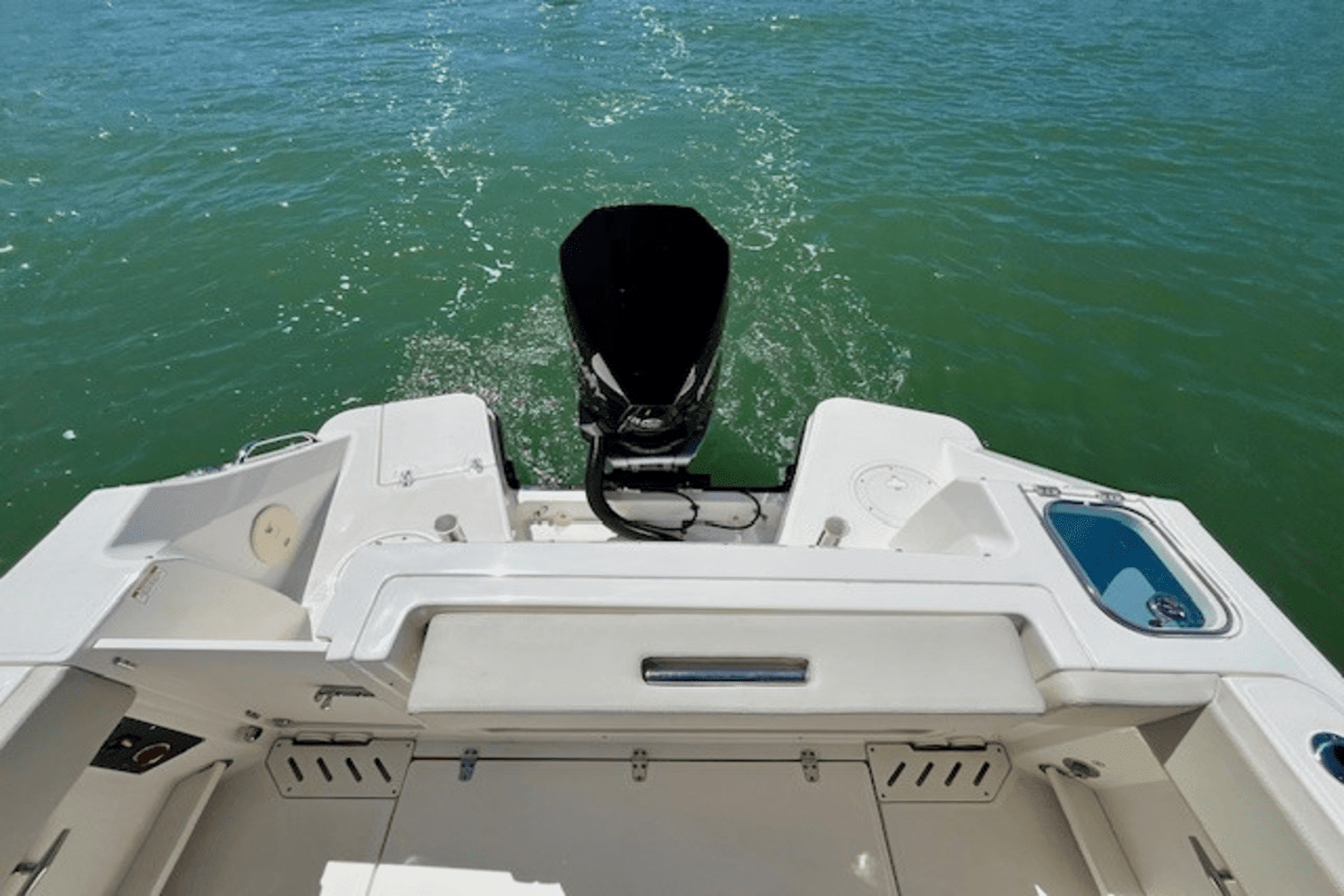 2023 Boston Whaler 240 VANTAGE Image Thumbnail #15