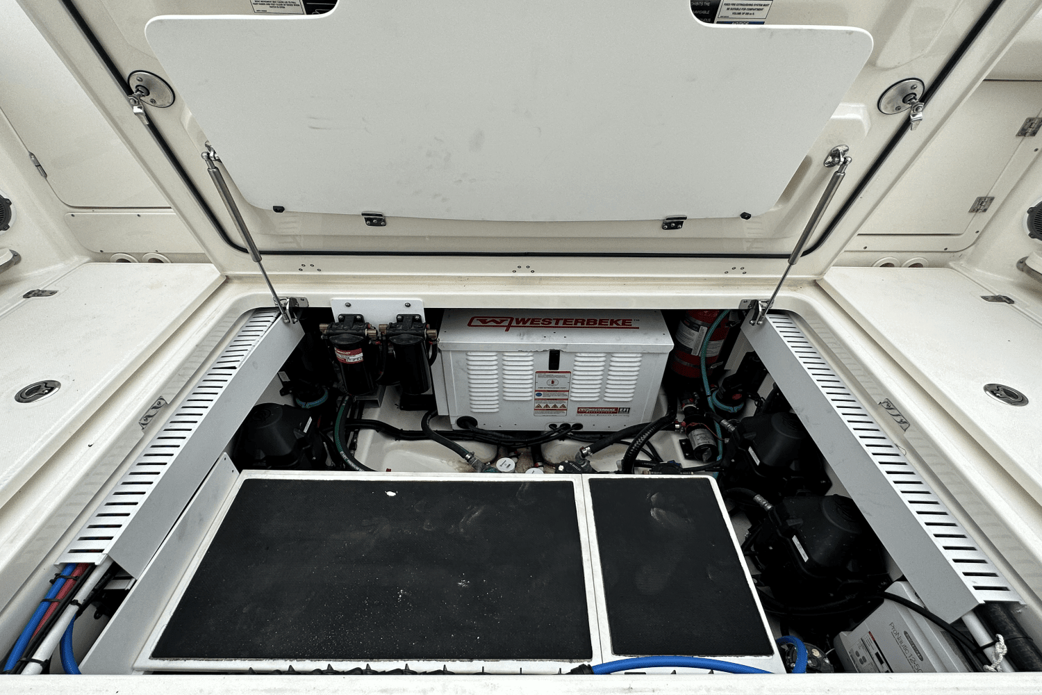 2019 Boston Whaler 380 OUTRAGE Image Thumbnail #69