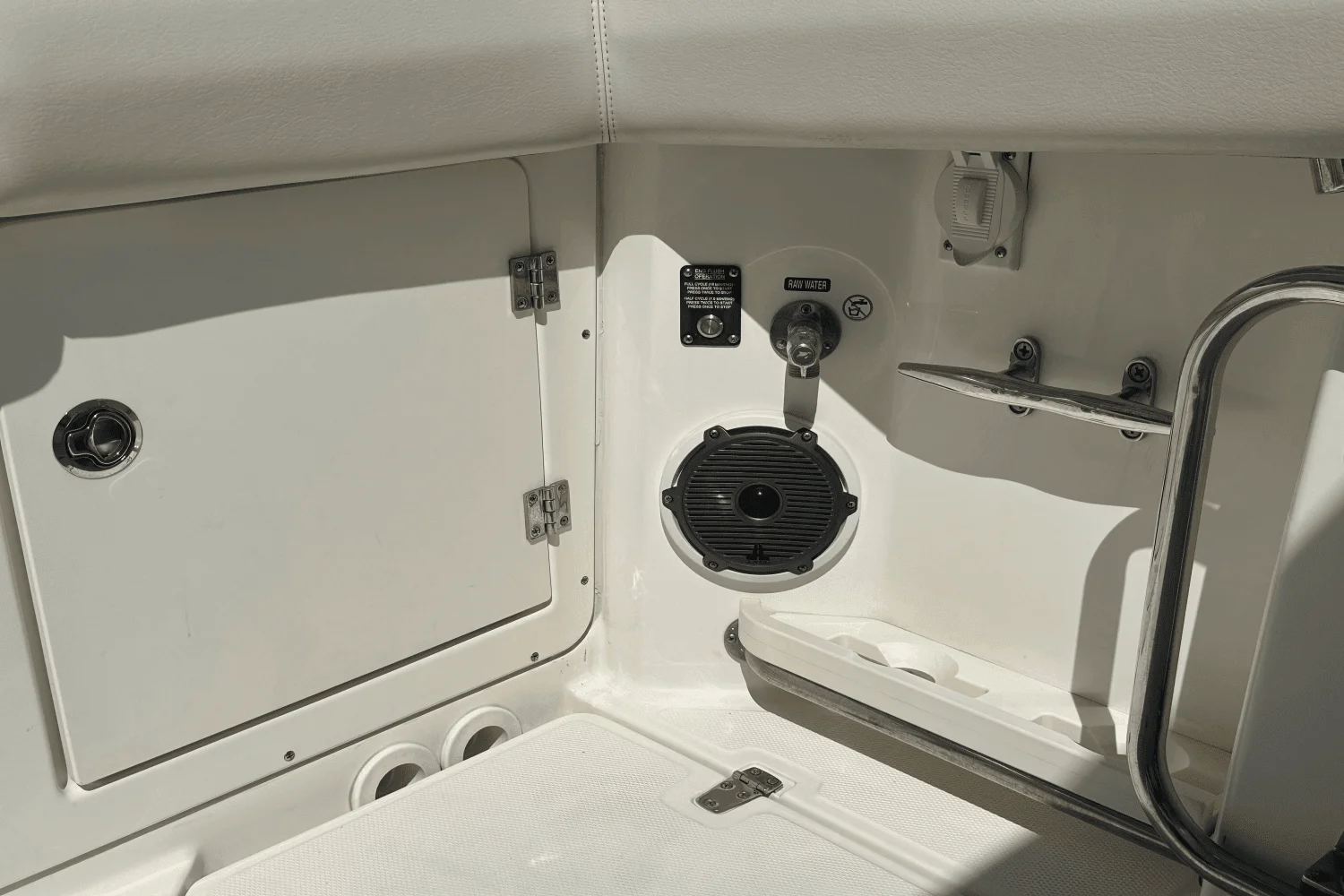 2019 Boston Whaler 380 OUTRAGE Image Thumbnail #22